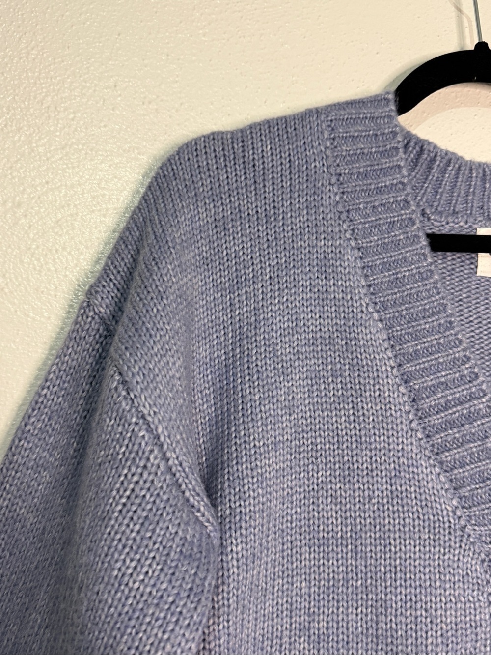 Olive + Oak Cozy V-Neck Button Cardigan Sweater - Heather Blue. Sz M. NWT. - Picture 3 of 10
